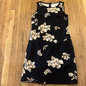 Eddie Bauer black tan and brown floral pattern dress size XS petite